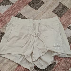Gilly Hicks by Hollister Cream pajama shorts